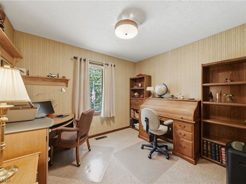 6180 Chesham Avenue NE, Canton, OH 44721 Photo 20