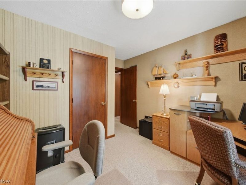 6180 Chesham Avenue NE, Canton, OH 44721 Photo 21