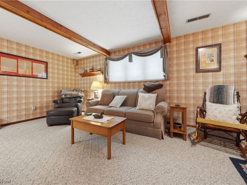 6180 Chesham Avenue NE, Canton, OH 44721 Photo 23