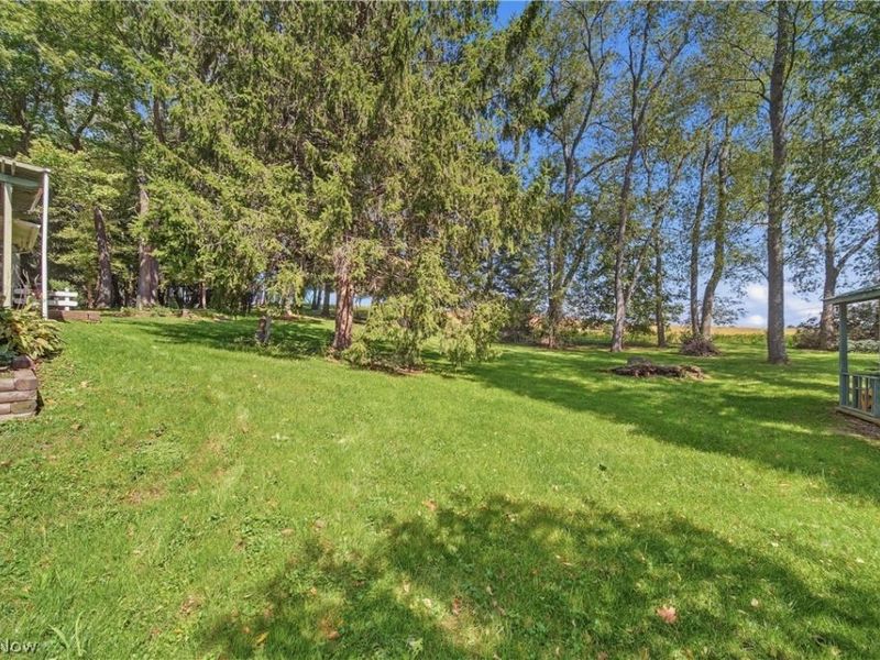 6180 Chesham Avenue NE, Canton, OH 44721 Photo 29