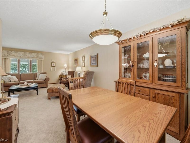 6180 Chesham Avenue NE, Canton, OH 44721 Photo 9