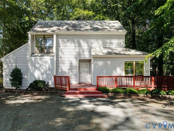 702 Gordon School Court , North Chesterfield, VA 23236