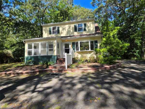 45 Christian Avenue , Setauket, NY 11733