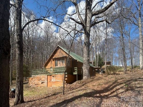 67 Mistletoe Ridge, Waynesville, NC 28786