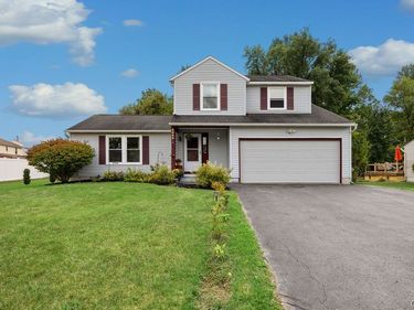 6000 Hebrides Trail , Cicero, NY 13039