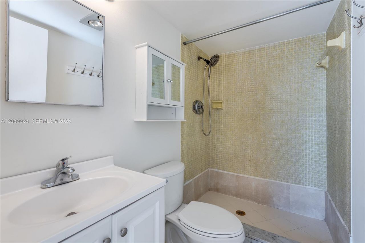 9949 Sandalfoot Blvd , Unit 538, Boca Raton, FL 33428 Photo