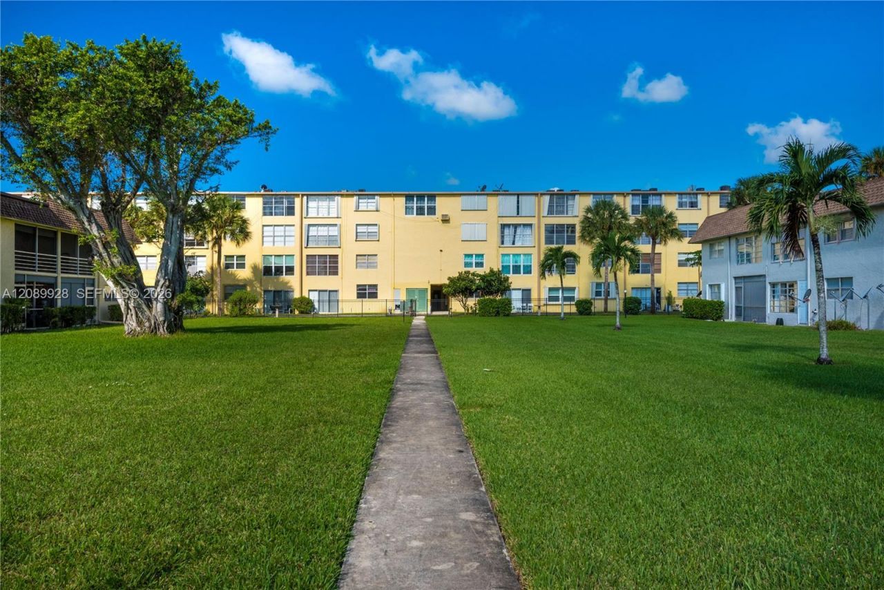 9949 Sandalfoot Blvd , Unit 538, Boca Raton, FL 33428 Photo
