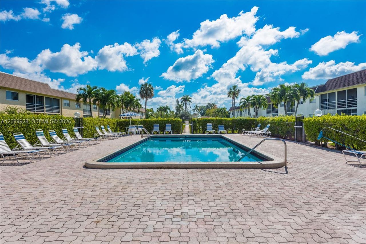 9949 Sandalfoot Blvd , Unit 538, Boca Raton, FL 33428 Photo