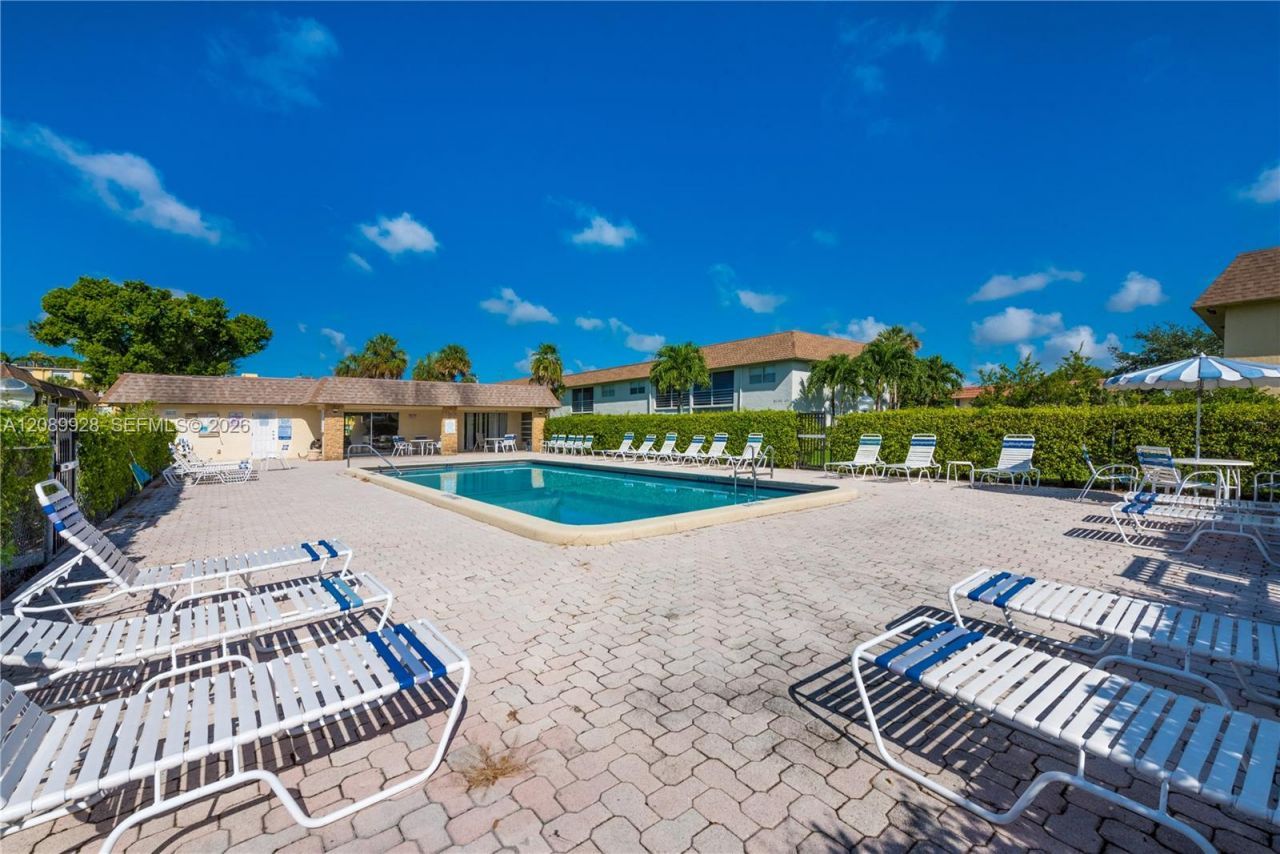 9949 Sandalfoot Blvd , Unit 538, Boca Raton, FL 33428 Photo