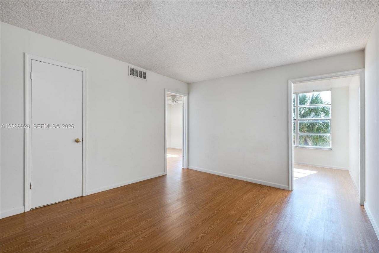 9949 Sandalfoot Blvd , Unit 538, Boca Raton, FL 33428 Photo
