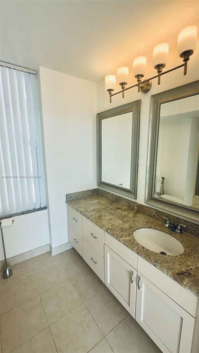 18181 NE 31st Ct , Unit 2110, Aventura, FL 33160 Photo