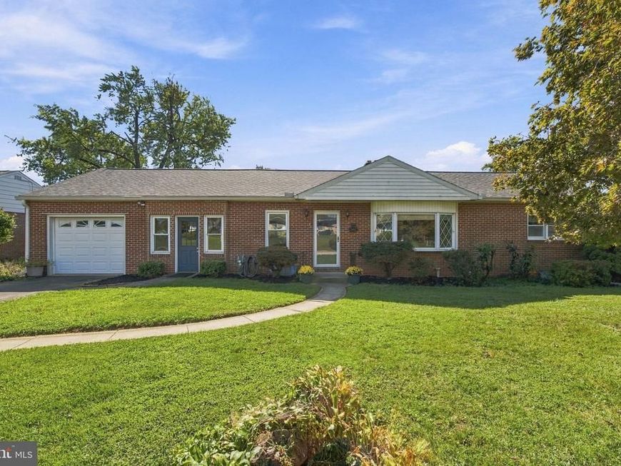 1664 Altland Avenue, York, PA 17404 Main Photo
