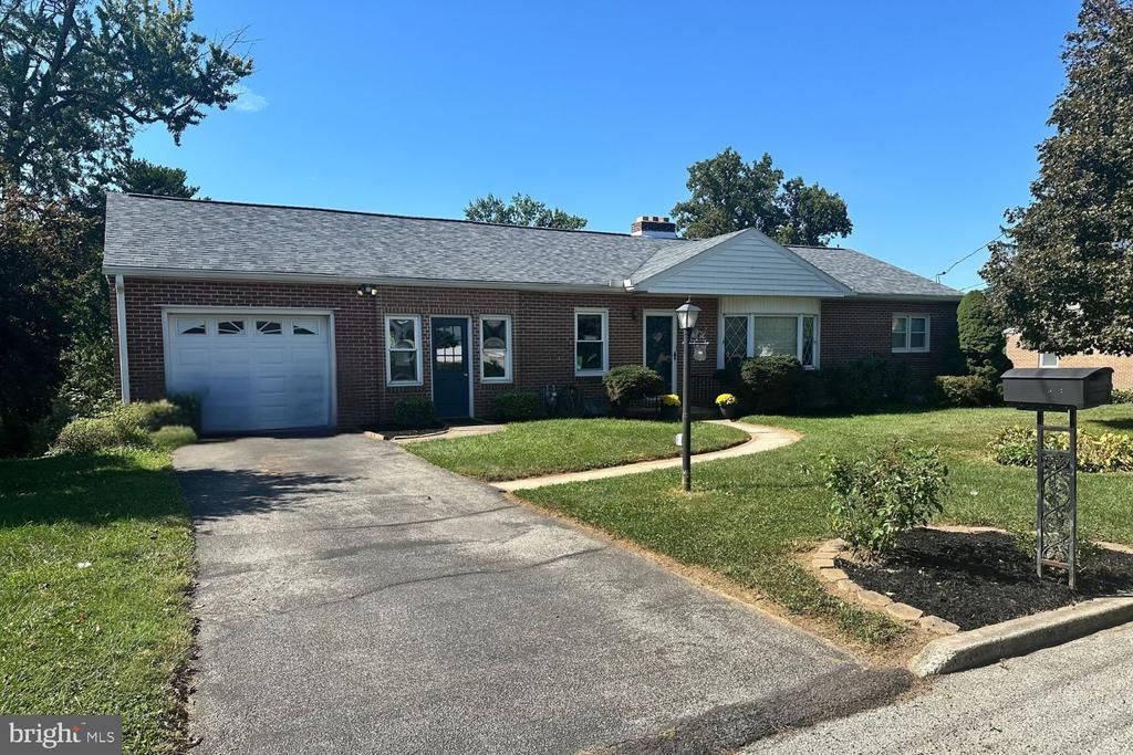 1664 ALTLAND AVENUE , YORK, PA 17404