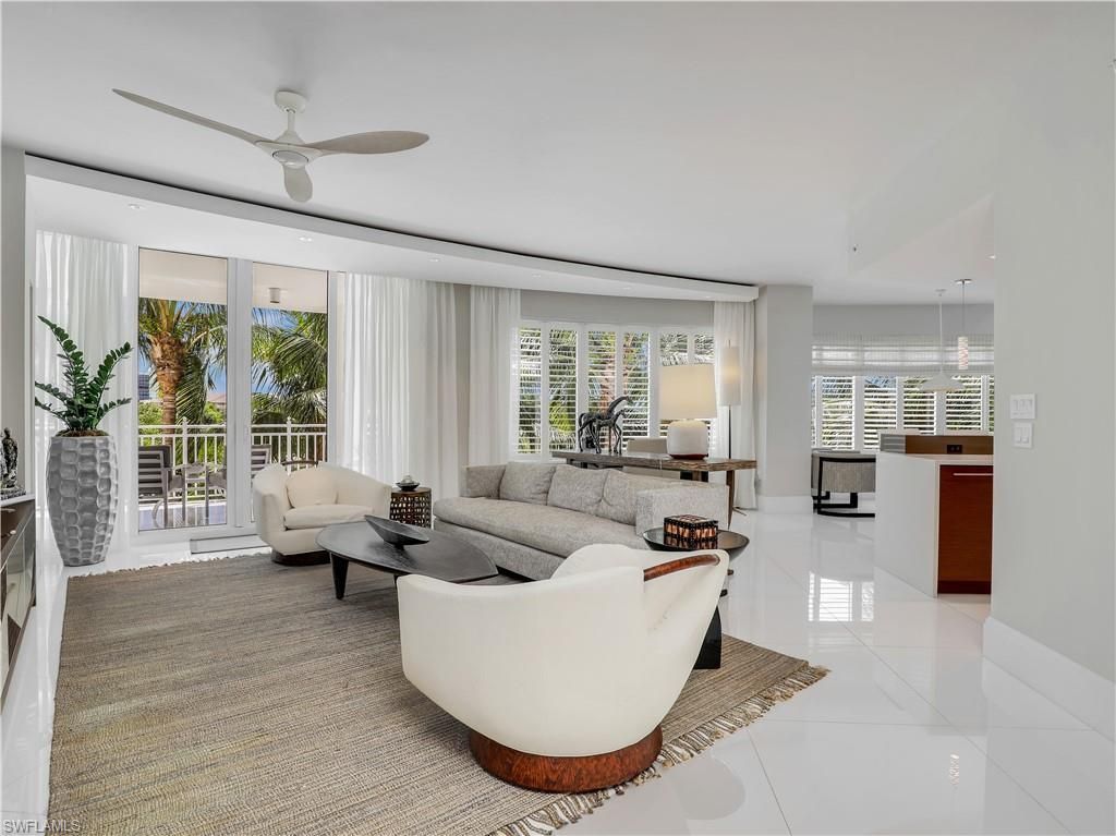 13665 Vanderbilt Dr, Unit 301, Naples, FL 34110 Photo