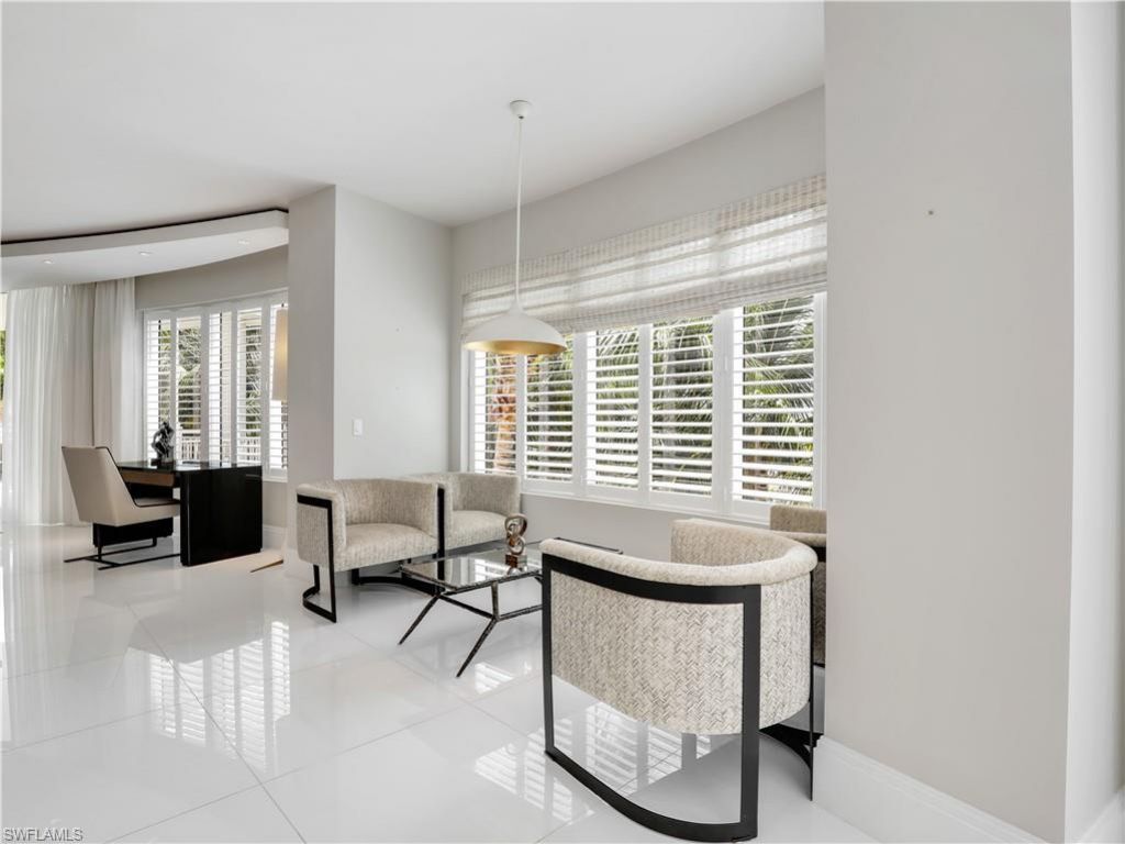 13665 Vanderbilt Dr, Unit 301, Naples, FL 34110 Photo