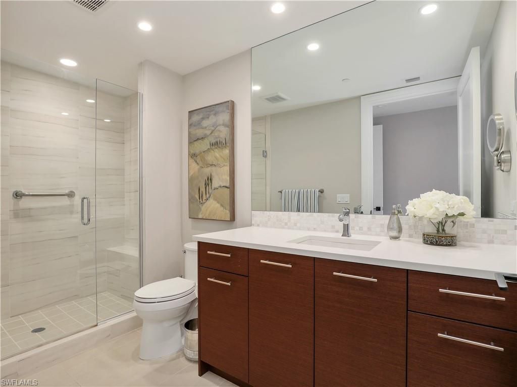 13665 Vanderbilt Dr, Unit 301, Naples, FL 34110 Photo