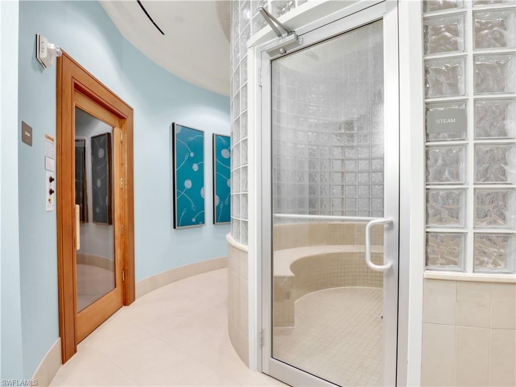 13665 Vanderbilt Dr, Unit 301, Naples, FL 34110 Photo