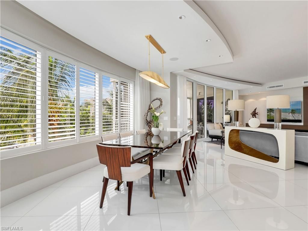 13665 Vanderbilt Dr, Unit 301, Naples, FL 34110 Photo