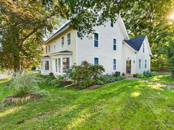 9 School Street, Stockton Springs, ME 04981