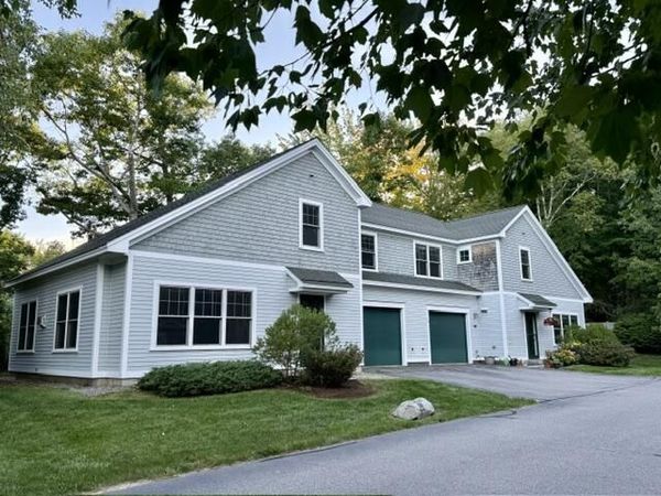 24 Wiltshire Place , Unit 24, Camden, ME 04843