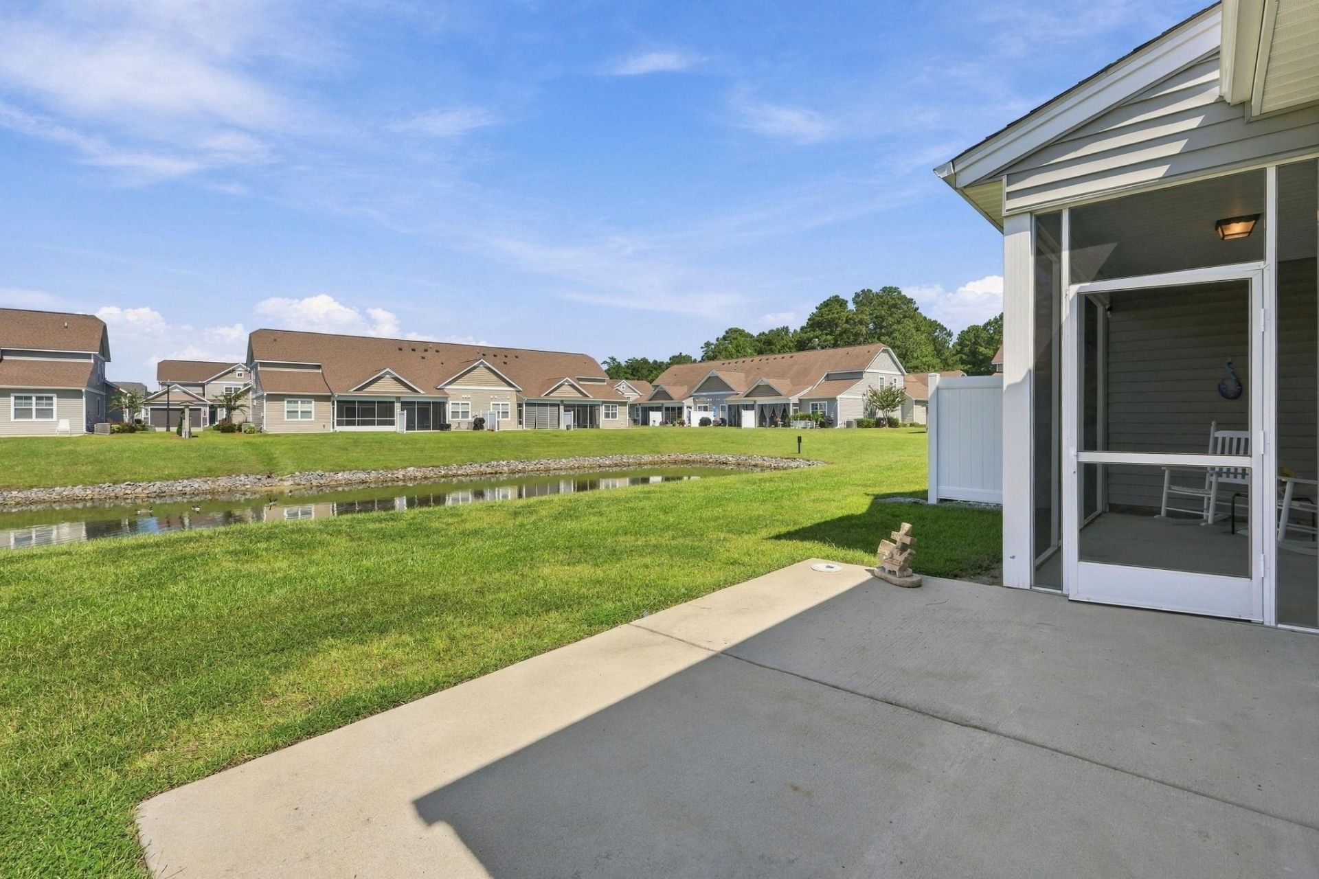 300 Nairn Dr.  Photo 38