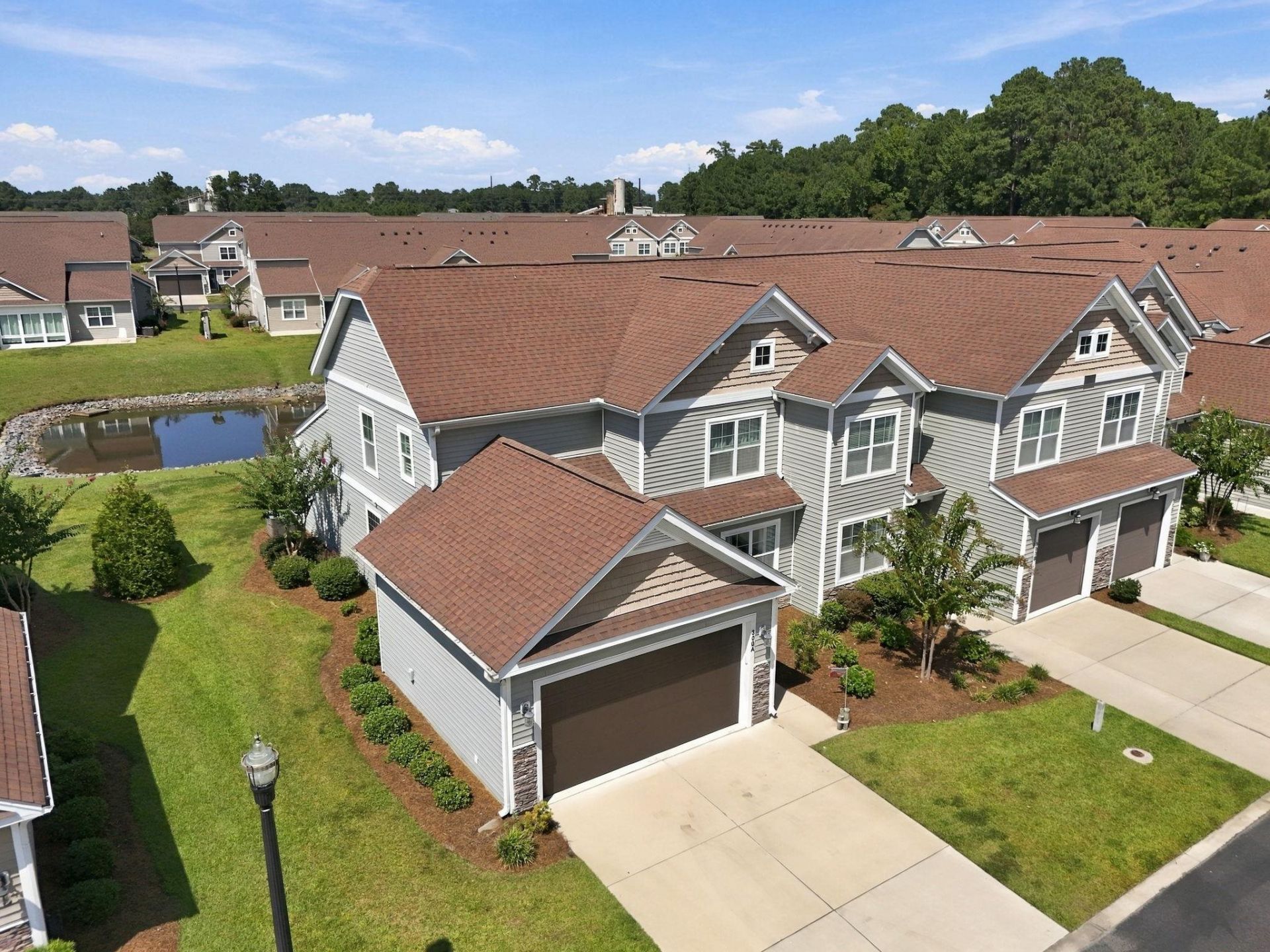 300 Nairn Dr.  Photo 44