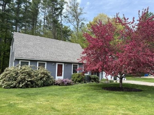 69 Greenfield Road, Essex Junction, VT 05452