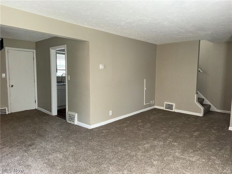 16401 Judson Drive, Cleveland, OH 44128 Photo 9
