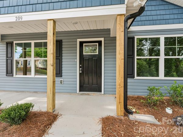 209 W 17th Street , Kannapolis, NC 28081