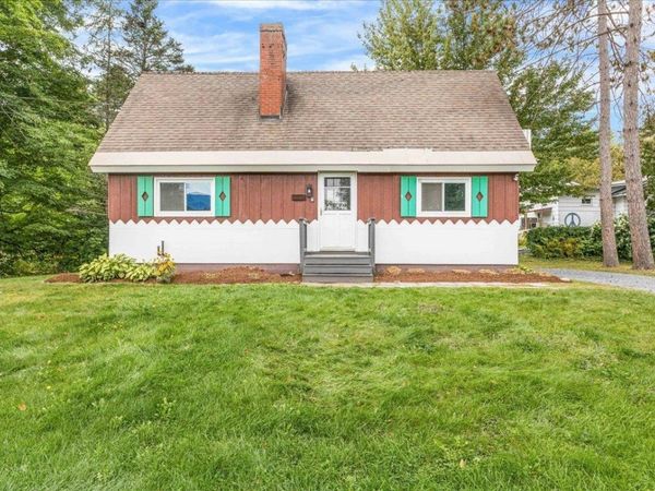 26 Strom Farm Lane, Stowe, VT 05672