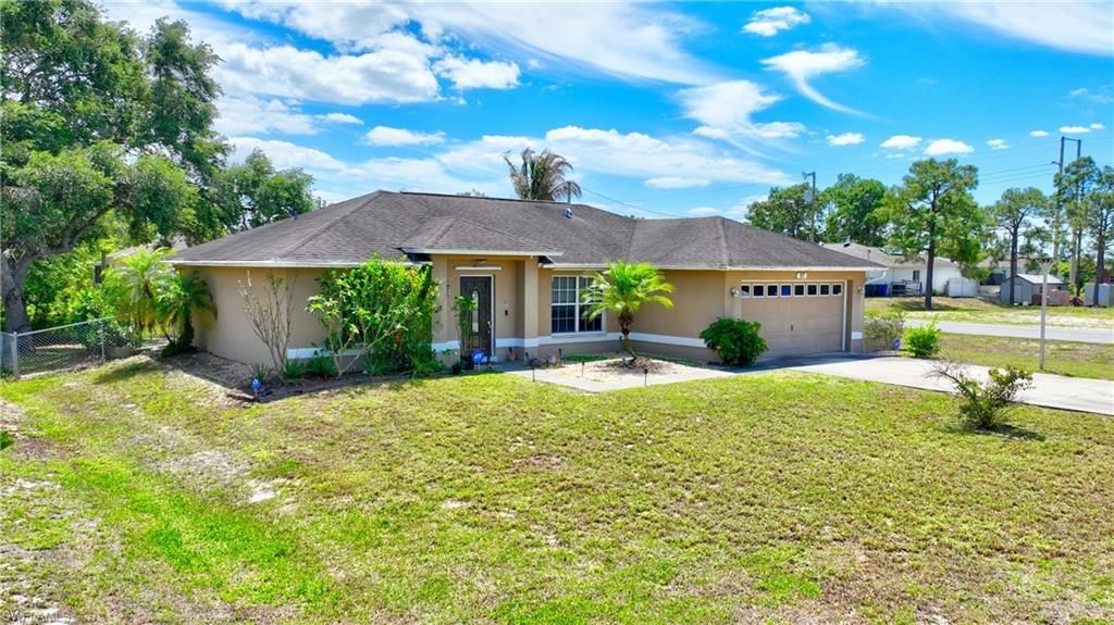 97 Blackstone Dr, Fort Myers, FL 33913 Photo