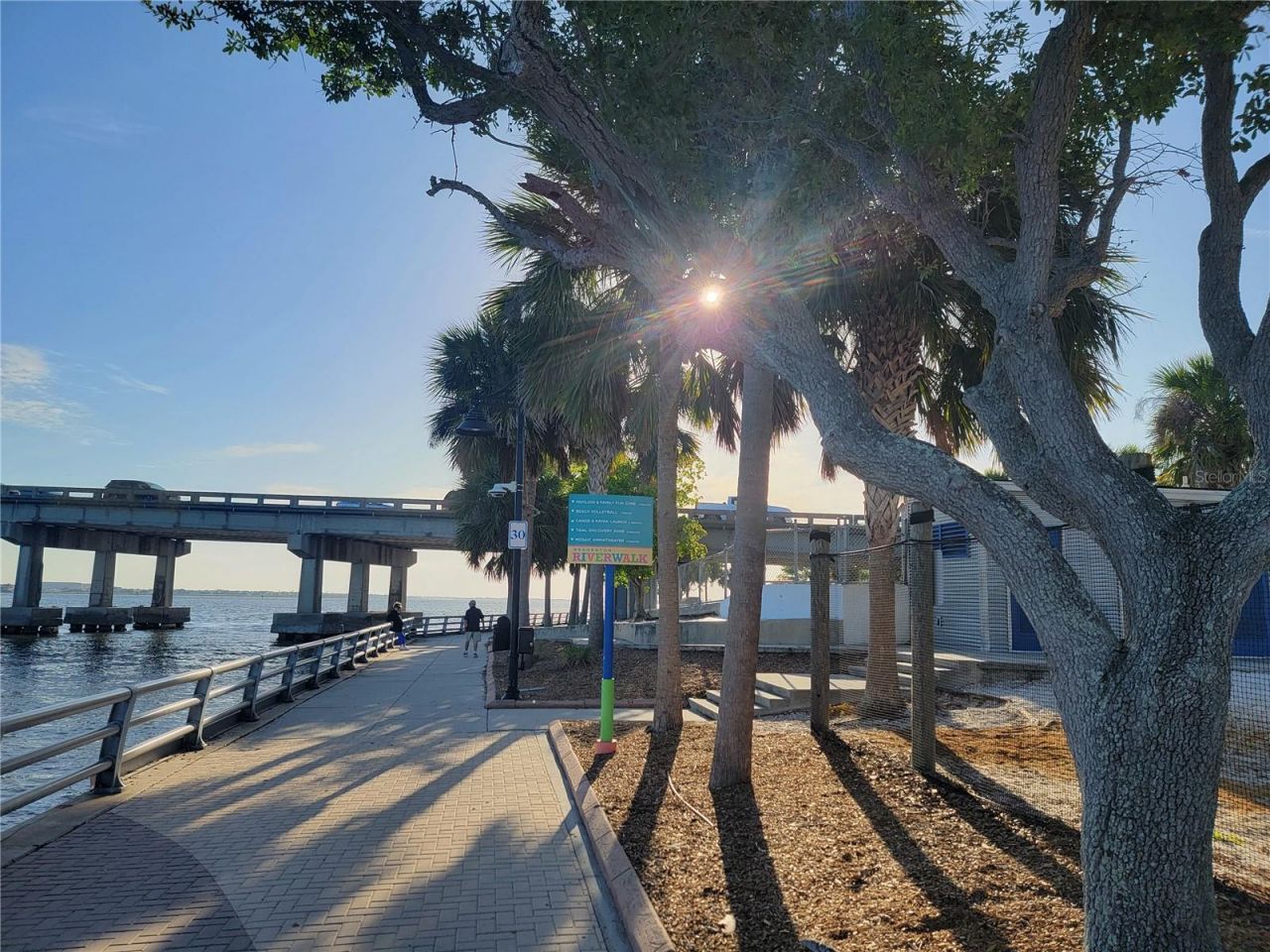516 1st Avenue E, Bradenton, FL 34208 Photo