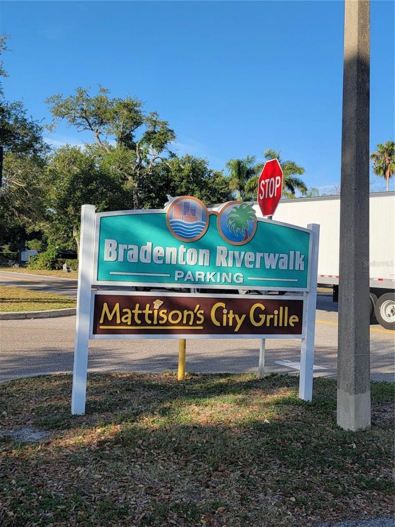 516 1st Avenue E, Bradenton, FL 34208 Photo