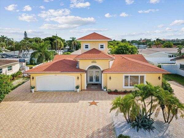 108 24TH STREET , BELLEAIR BEACH, FL 33786