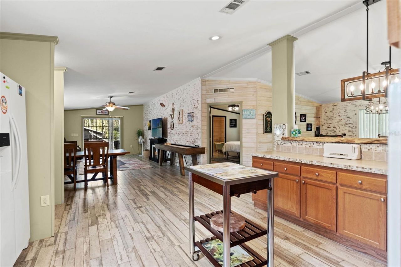 6496 W Richard Drive, Weeki Wachee, FL 34607 Photo