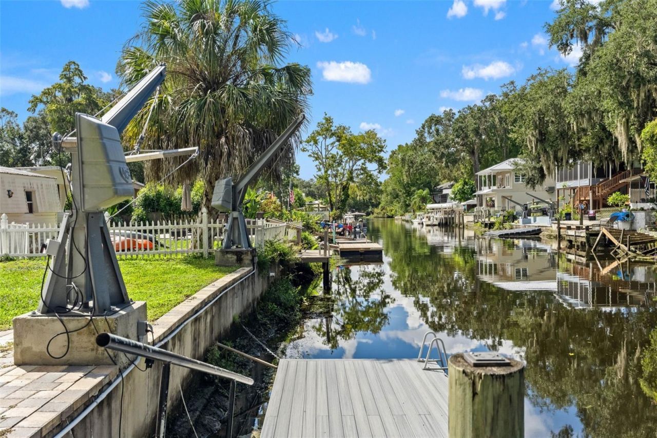 6496 W Richard Drive, Weeki Wachee, FL 34607 Photo
