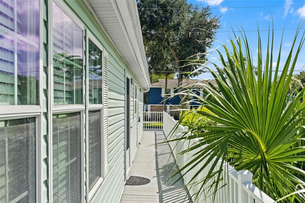 6496 W Richard Drive, Weeki Wachee, FL 34607 Photo