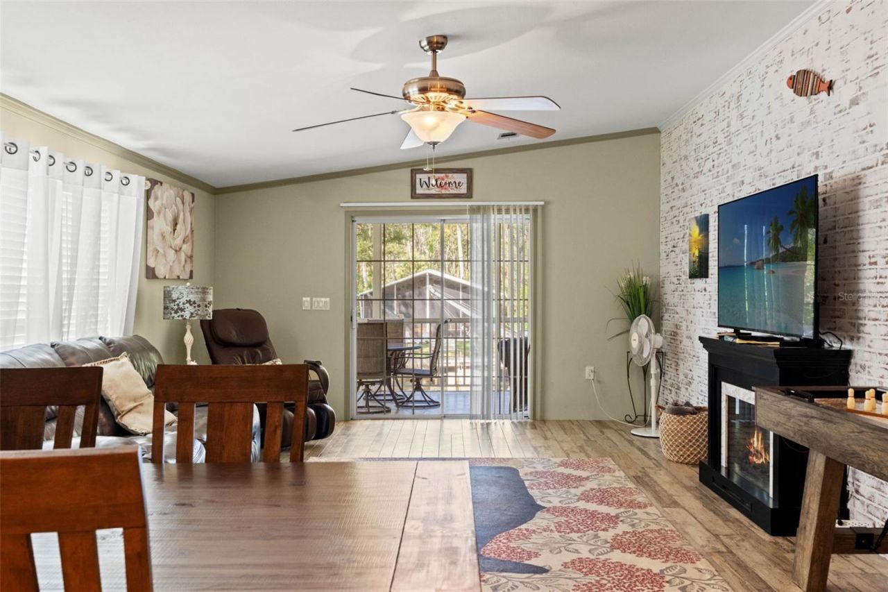 6496 W Richard Drive, Weeki Wachee, FL 34607 Photo
