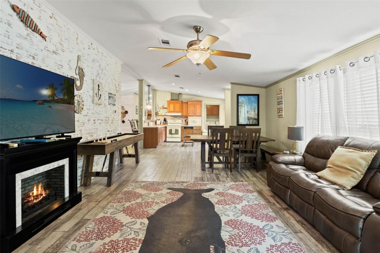 6496 W Richard Drive, Weeki Wachee, FL 34607 Photo