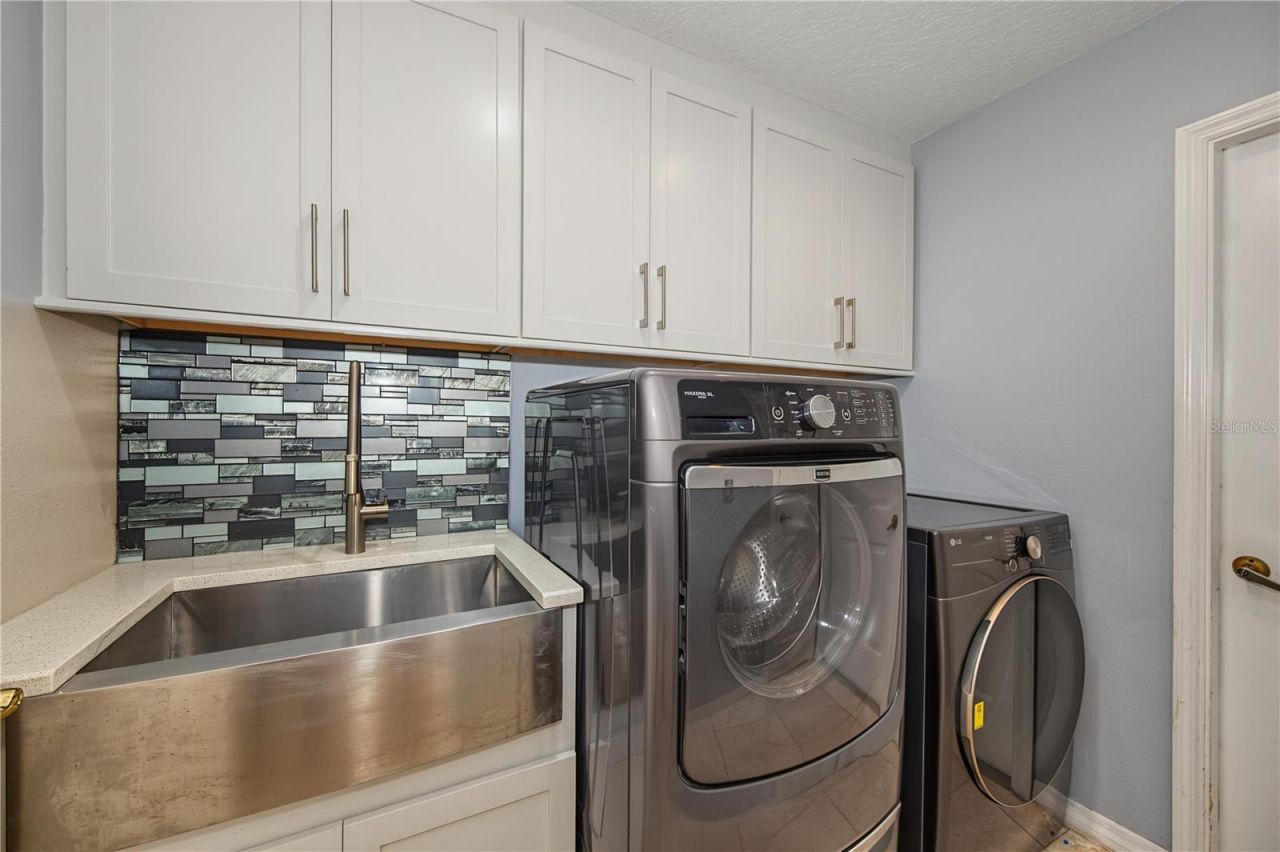 2233 Pinnacle Circle S, Palm Harbor, FL 34684 Photo