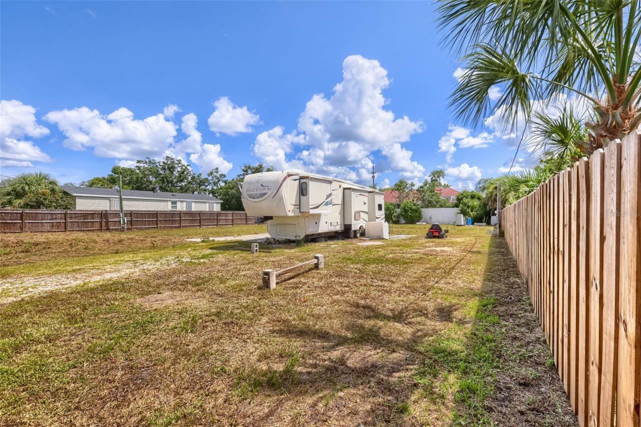 4929 Victoria Avenue , Sarasota, FL 34233 Photo