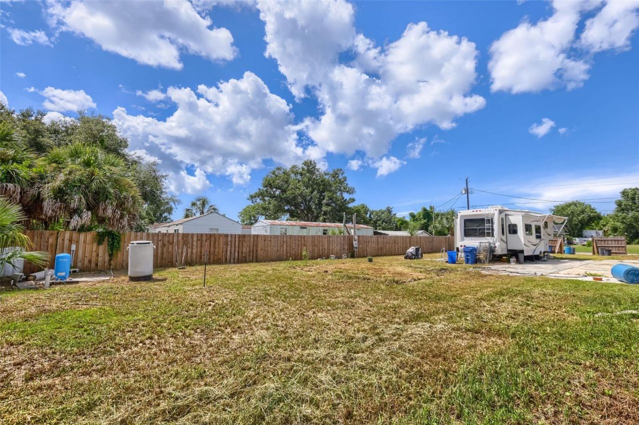 4929 Victoria Avenue , Sarasota, FL 34233 Photo