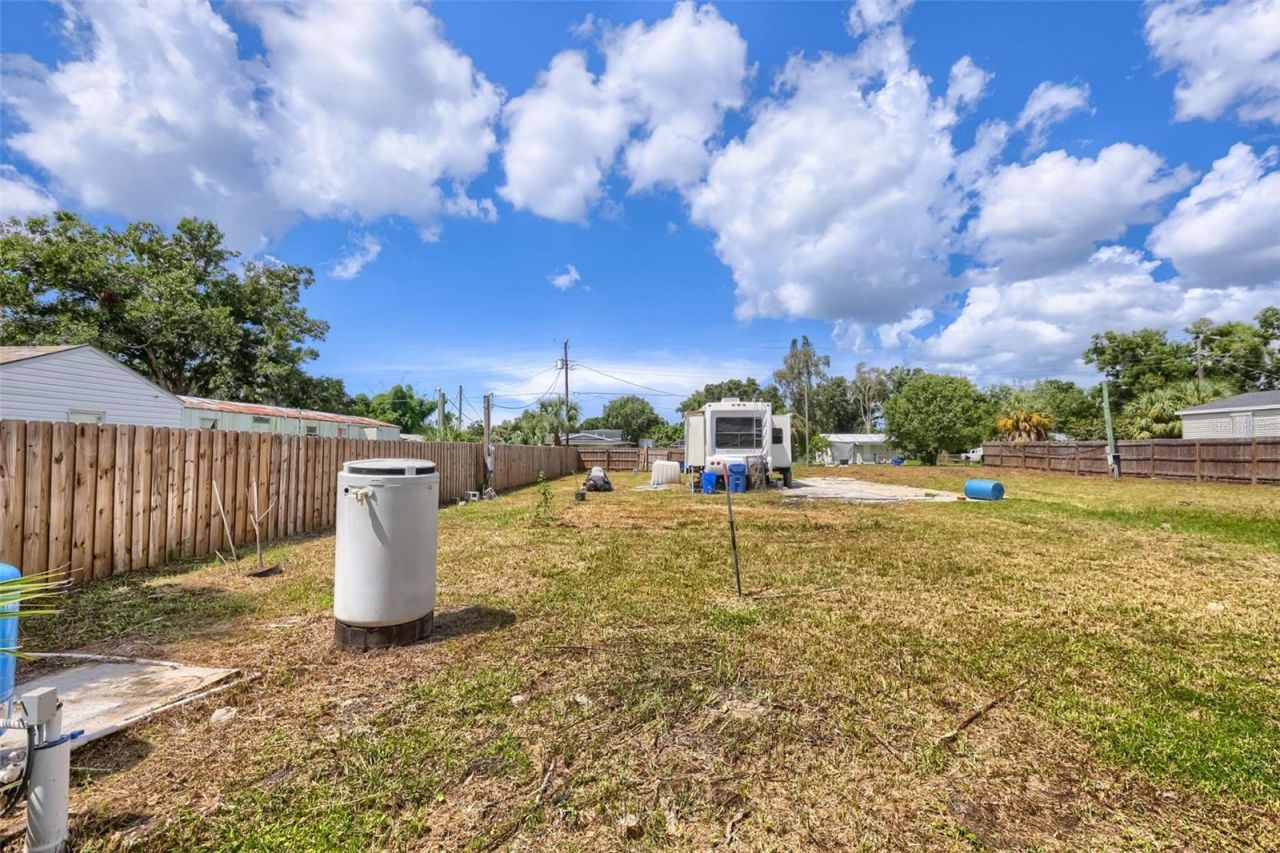 4929 Victoria Avenue , Sarasota, FL 34233 Photo