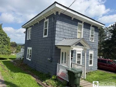 12 Newland Avenue , Jamestown, NY 14701