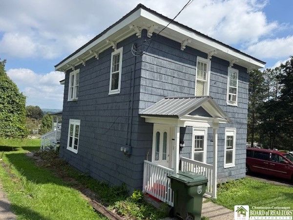 12 Newland Avenue , Jamestown, NY 14701