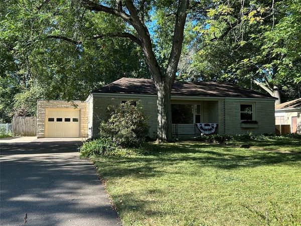 649 Putnam Drive, Eau Claire, WI 54701