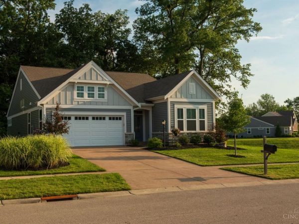 1341 Brookchase Circle, Maineville, OH 45039
