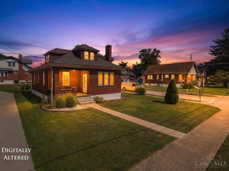 3302 Wardall Avenue, Cheviot, OH 45211 Photo 2