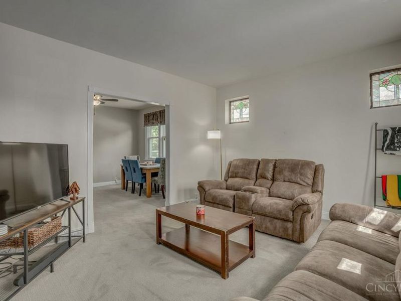 3302 Wardall Avenue, Cheviot, OH 45211 Photo 3