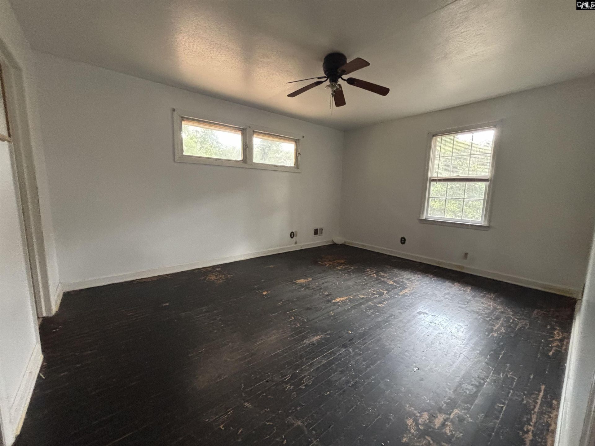 724 Janice Drive  Photo 10